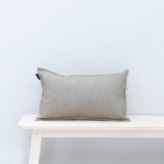 Kussen Ella offwhite 30x50 cm