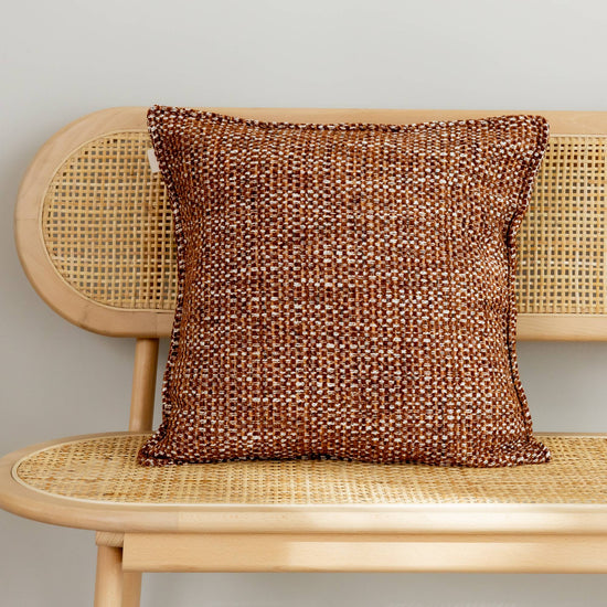 Sierkussen Gulia cognac 50x50 cm
